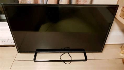 Panasonic 39 Inch Widescreen 1080p Full Hd Smart Led Tv With Built In