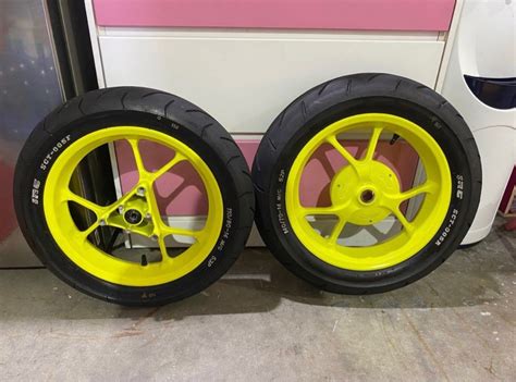 Second Hand Aerox V V Stock Rims Neon Green Yellow With Maxxis