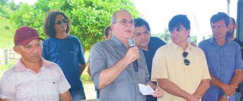 Deputado Hildo Rocha e prefeito Léo Cunha inauguram Casa de Farinha na