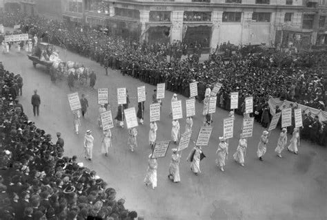 Opinion How The Suffrage Movement Betrayed Black Women The New York Times