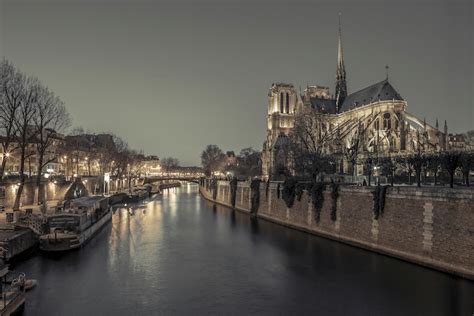 Notre Dame De Paris Wallpaper Buy Online Happywall