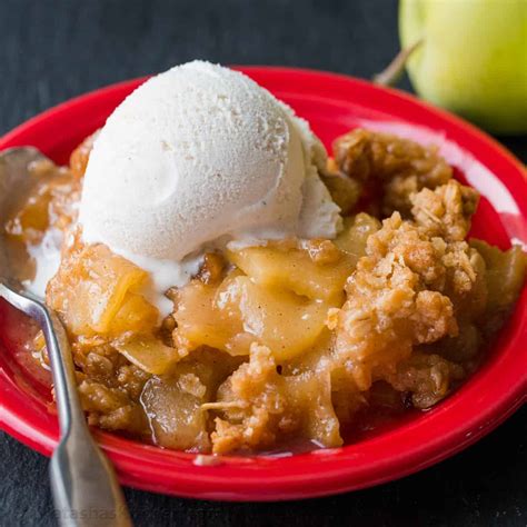 Apple Crisp Recipe (VIDEO) - NatashasKitchen.com