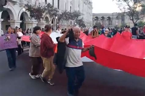 Colectivos Ciudadanos Marcharon Por Calles Del Centro De Lima