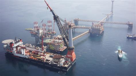 Meed Mcdermott Wins North Field South Offshore Pipelines Contract