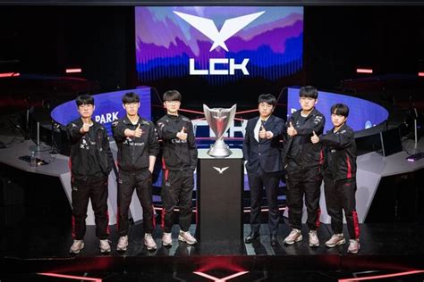 T1이 예상한 Lck 스프링 결승 상대는 게임톡