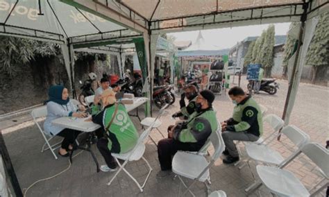 Bpjs Ketenagakerjaan Dan Gojek Open Booth Di Bazar Murah Suara Indonesia