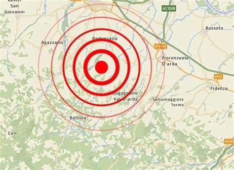 Terremoti L Italia Trema Ancora La Scossa Spaventa La Popolazione Al