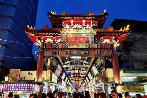 【懶人包】貓大爺萬華艋舺夜市、華西街夜市及萬華龍山寺美食特輯 2024（54篇）：台北古早味小吃博物館 6081 貓大爺