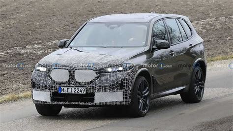 Bmw X M Le Foto Spia Del Restyling In Arrivo Entro Il