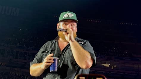 Luke Combs “the Kind Of Love We Make” At Metlife Stadium East