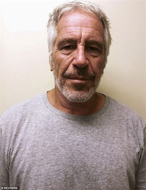 Jeffrey Epstein Did Not Have To Register As A Sex Offender In New Mexico Daily Mail Online