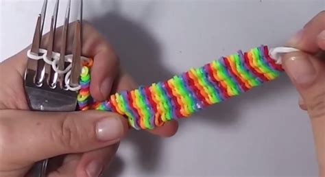 How To Make Loom Bands With Your Fingers 10 Tutorials Loom Band