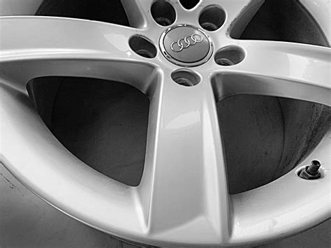 Volkswagen Audi Original 17inch Alloy Rims Sold Tirehaus New And