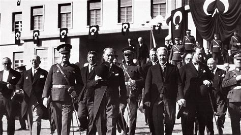 İlkokul 2 sınıf Atatürk şiirleri 29 Ekim Cumhuriyet Bayramı ile