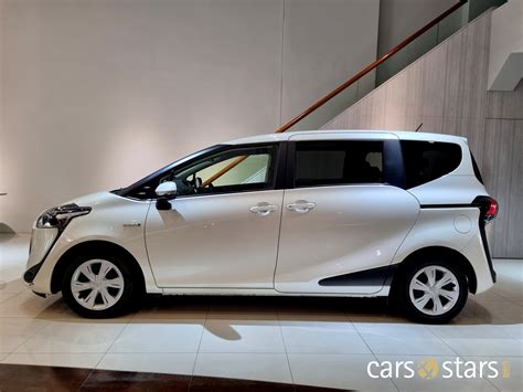 Used Toyota Sienta Hybrid 1.5A X For Sale