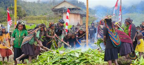 Pertama Kali Gelar Acara Syukuran Peringati Bulan Agustus Satgas