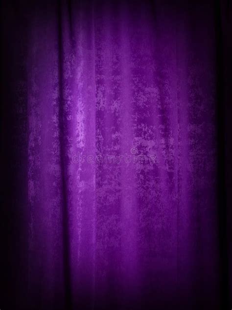 Fundo Roxo Escuro Da Cortina Imagem De Stock Imagem De Ondulado