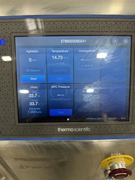 THERMO HyPerforma Single Use Mixer 200 L Jacketed Touchscreen