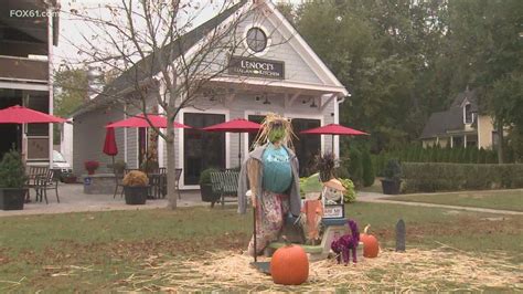 Ct Bucket List Wethersfield Scarecrow Walk Fox