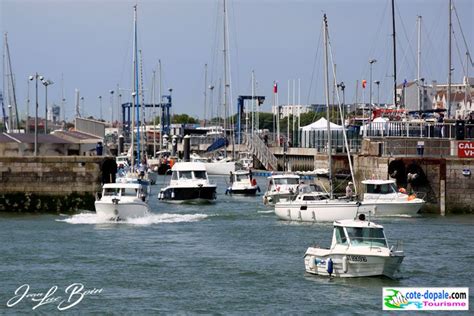 Bassin De Plaisance De Calais