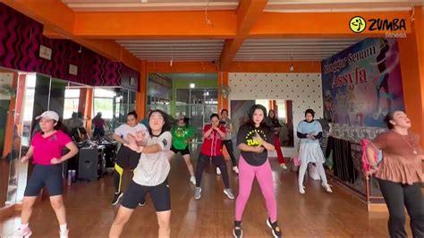 Cartel Whisnu Santika Hbrp Keebo Choreo Zctr Zumba Class Dance Fitness Youtube