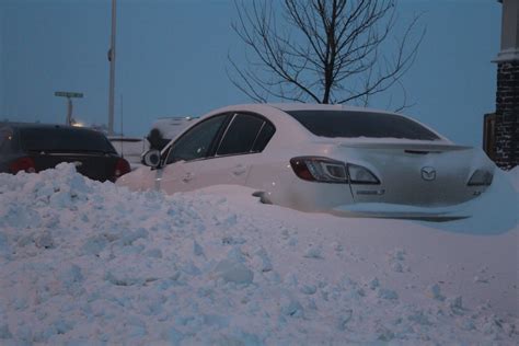 Gallery Snow Covered Roads Cause Problems For Calgary Drivers