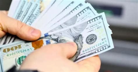 PRECIO del dólar BLUE HOY a cuánto cotiza el LUNES 18 de noviembre con