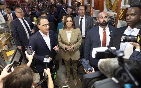 Pennsylvania S Josh Shapiro Backs Harris Amid Speculation Over Potential Running Mate The