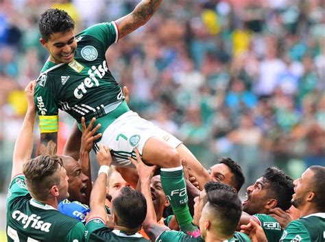 Dudu completa 31 anos veja títulos e números pelo Palmeiras Gazeta