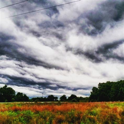 Hartsville tennessee by jony watkins | Tennessee, Outdoor, Clouds