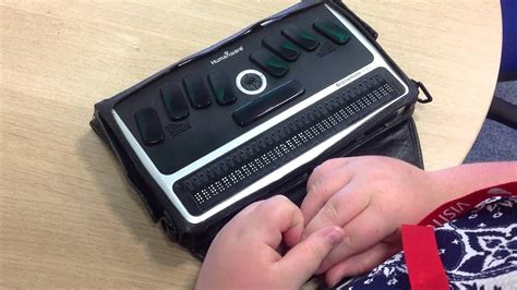 The Braillenote Apex- How the Refreshable Braille Display Works - YouTube