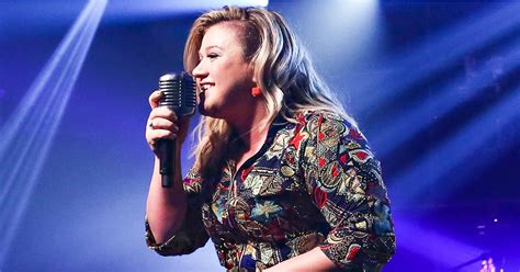 Kelly Clarkson Singing "Piece by Piece" on American Idol | POPSUGAR ...