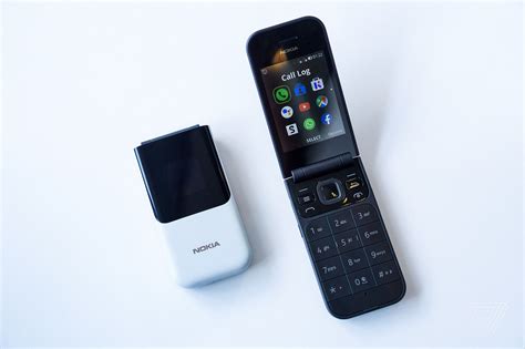 Nokias Iconic 2720 Flip Phone Is The Latest Model To Be Resurrected By