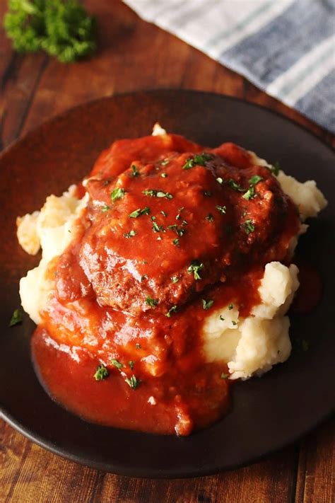 Oven Baked Cube Steak With Red Gravy Recipe Simply Happenings