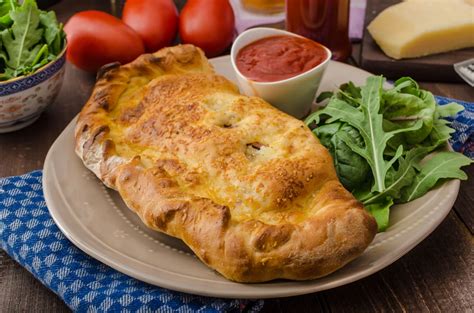 Calzone Z Pieczarkami Kobieta W Interia Pl