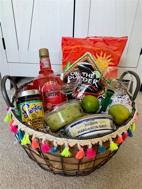 Liquor Gift Baskets Alcohol Gift Baskets Liquor Gifts Themed Gift