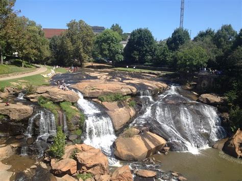 Falls Park On The Reedy Greenville Qué Saber Antes De Ir Tripadvisor