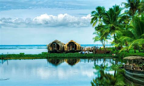 Top Tourist Places In Kerala To Enjoy Memorable Kerala Tour