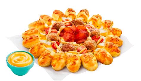 Celebrate The New Year With Pizza Hut's New Cheesy Poppers Pizza!