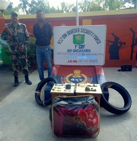 Bsf South Bengal Frontier Foils Attempt Of Currency Smuggling At India