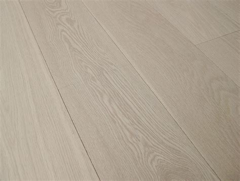 Chevron Engineered Wood Flooring - Golinkfloor - Medium