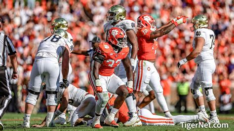 Clemson Football Photo Of Ruke Orhorhoro And Notredame Tigernet