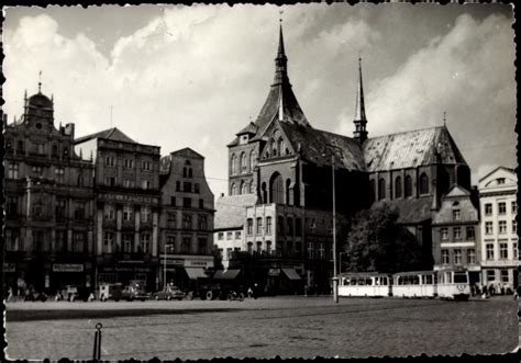 Ansichtskarte Postkarte Rostock Ernst Thälmann Platz akpool de