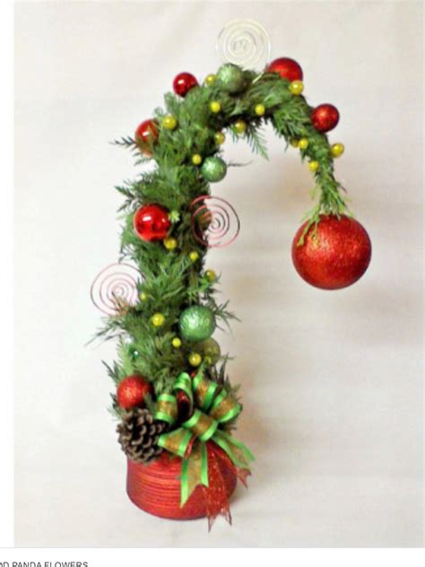 35 Fun Diy Grinch Centerpiece Ideas For A Whimsical Christmas Artofit