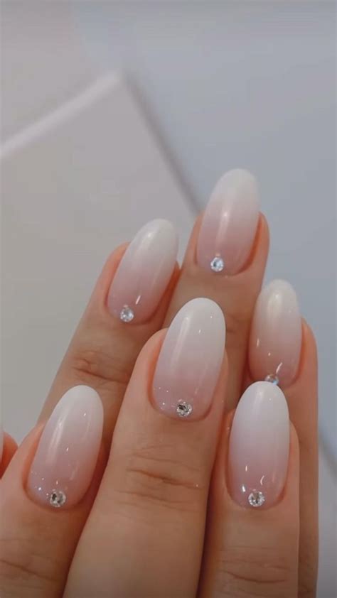 Pin By C Hotoy On Nail Inspo In Nail Jewels Nails Studded Nails