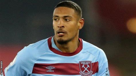 Sebastien Haller West Ham Record Signing Signs For Ajax Bbc Sport