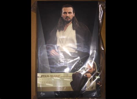 In Stock Hot Toys Mms Star Wars I The Phantom Menace Qui Gon