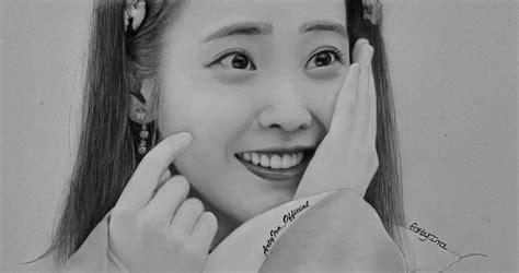 Cute Iu Lee Ji Eun 이지은 Drawing Fanart Iufanart Kpopfanart Kpop Iu Kpop Fanart Lee Fan