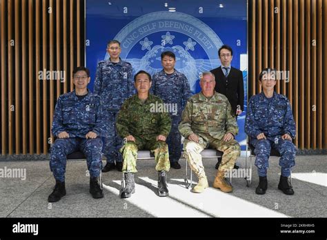 221118 N On904 1073 Yokosuka Japan Nov 18 2022 Lt Gen Ricky Rupp