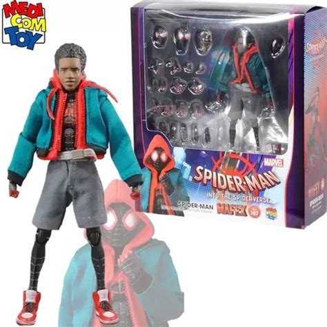 Boneco Mafex Homem Aranha Homem Aranha Verso Miles Morales